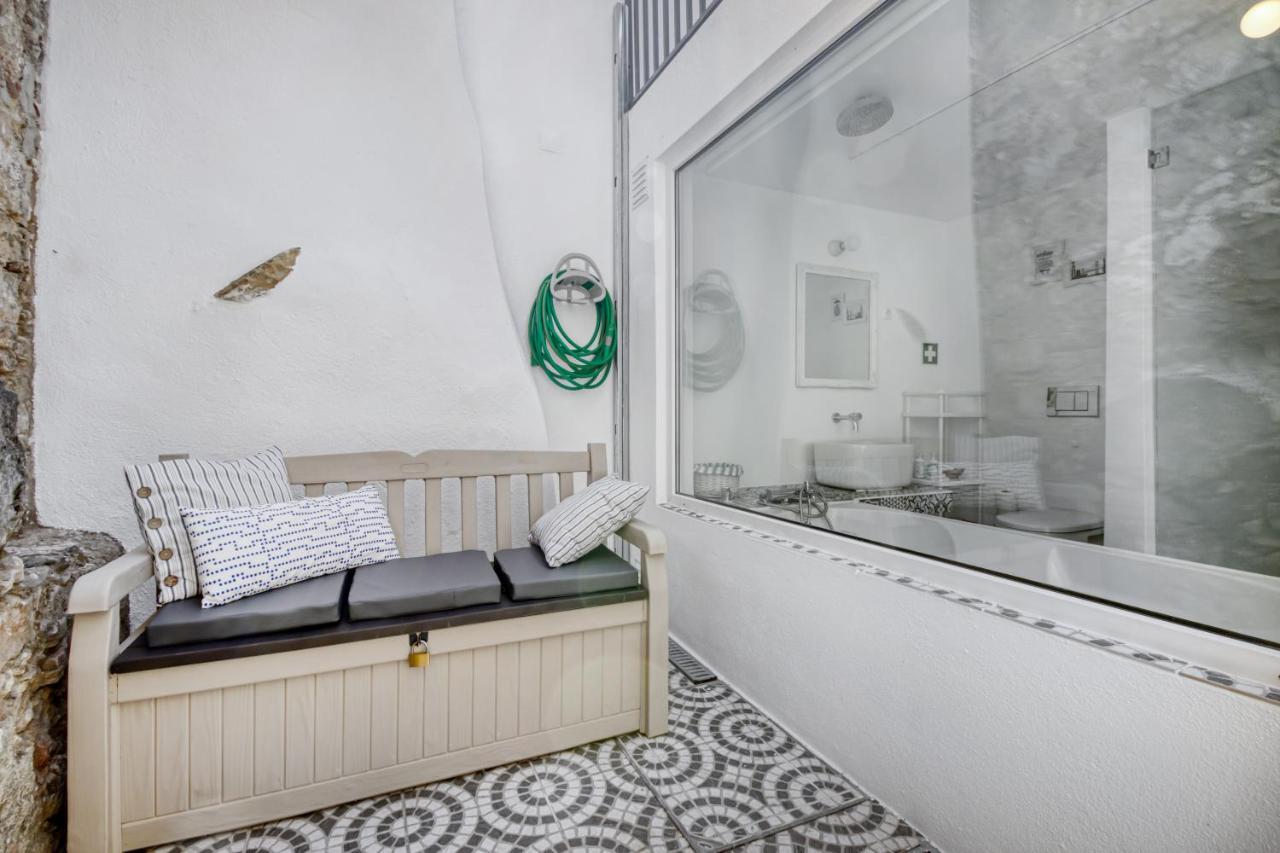2x Apartamentos com pátio, em frente praia Paço de Arcos Esterno foto