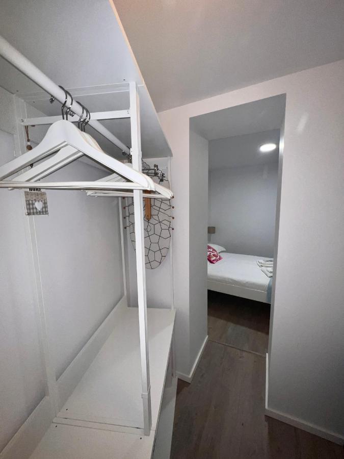 2x Apartamentos com pátio, em frente praia Paço de Arcos Esterno foto